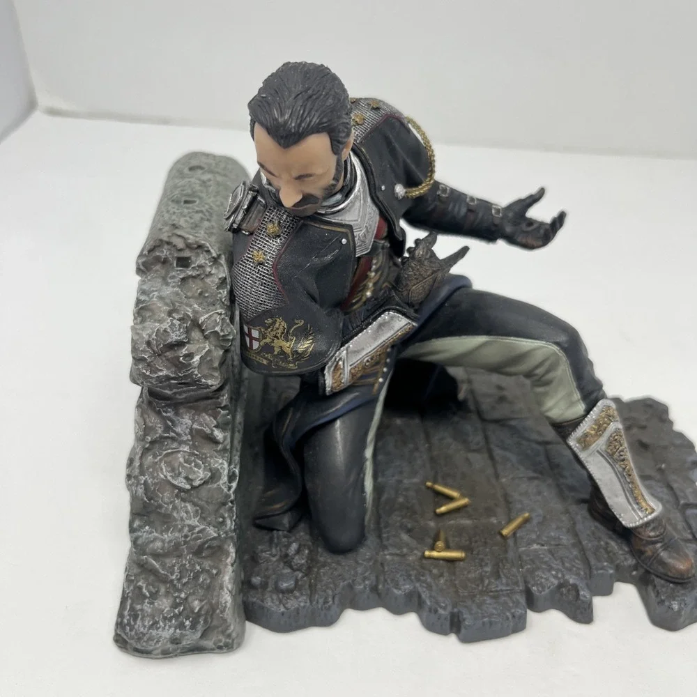 The Order 1886 Galahad Under Fire Taking Cover Sony PS4 Collector's Statue  READ